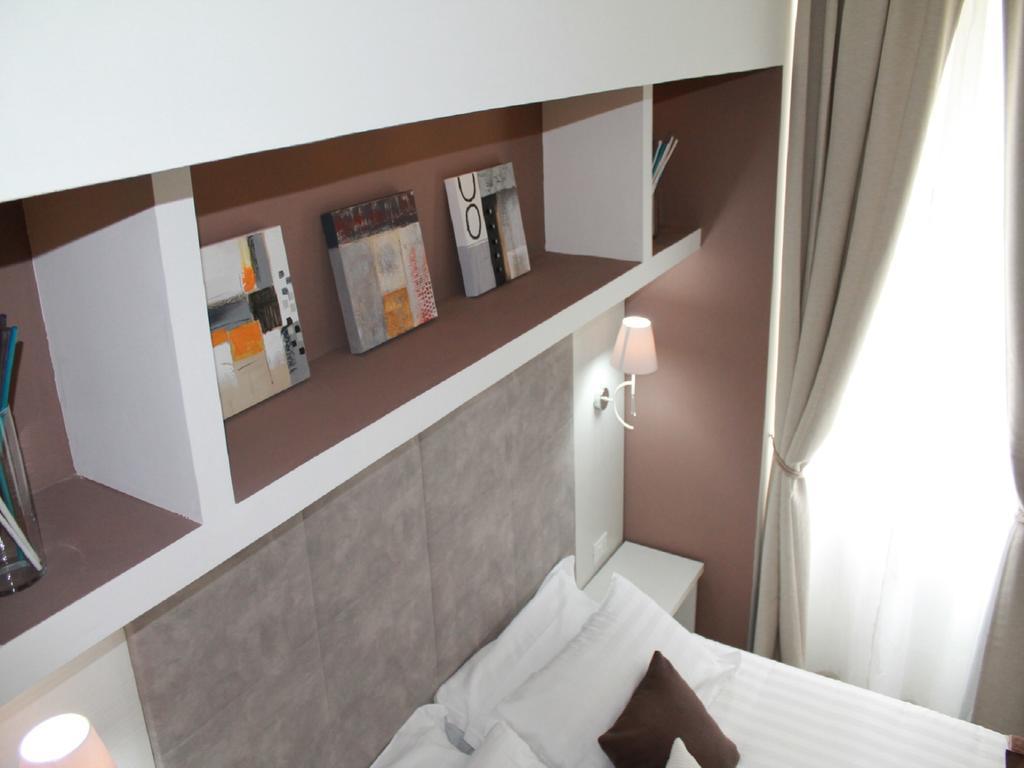 Elenoire Rooms & Suite Rome Room photo